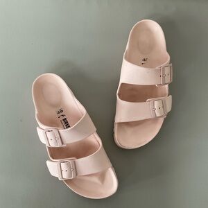 Birkenstocks Light Pink